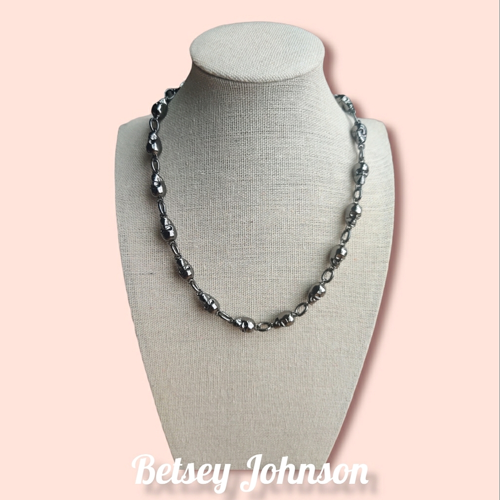 Betsey Johnson Skull Necklace